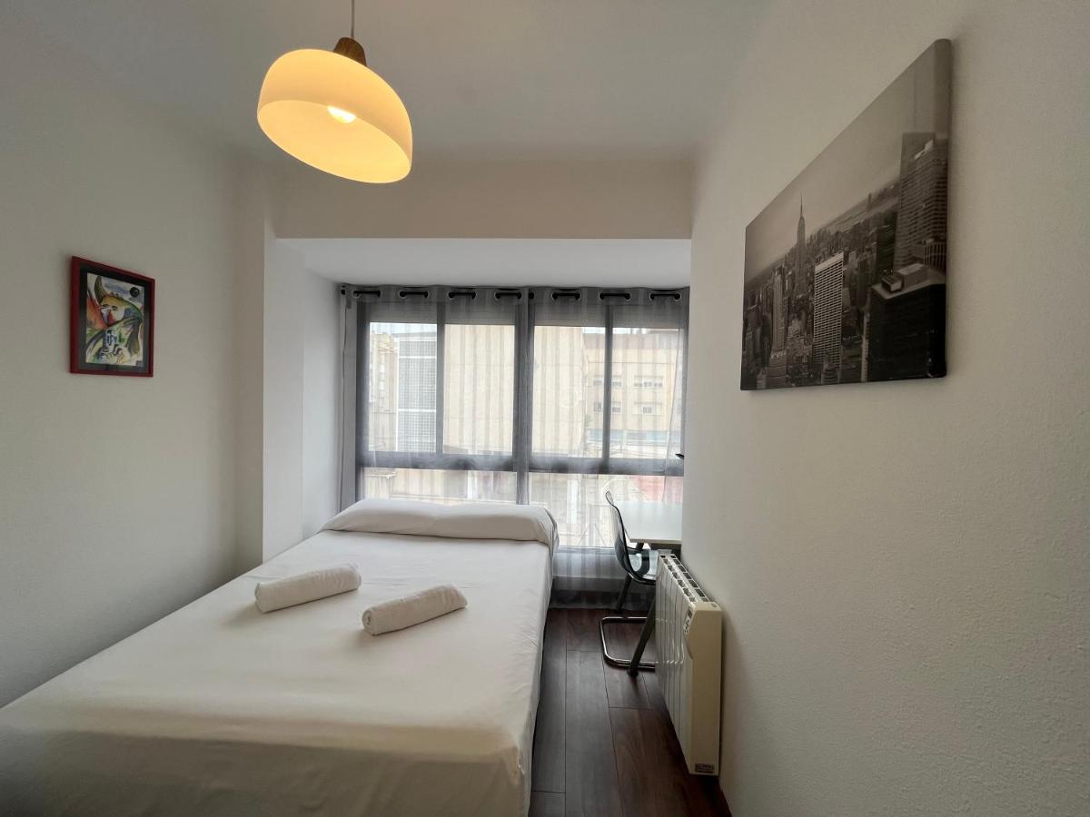 August Centro Tarragona Appartement Buitenkant foto